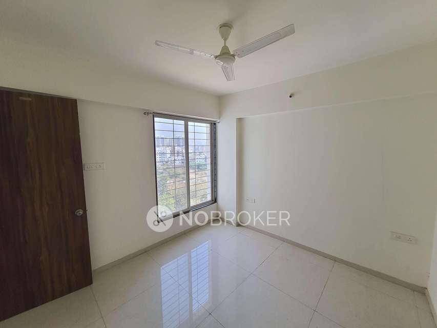2 BHK Flat In Ravinanda Skylights For Sale  In Wagholi