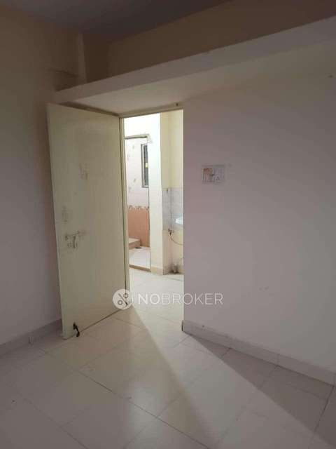 2 BHK Flat In Jaywant Bhoir Chambers For Sale  In Pimpri Chinchwad