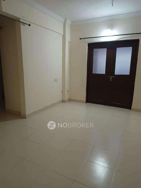 2 BHK Flat In Jaywant Bhoir Chambers For Sale  In Pimpri Chinchwad