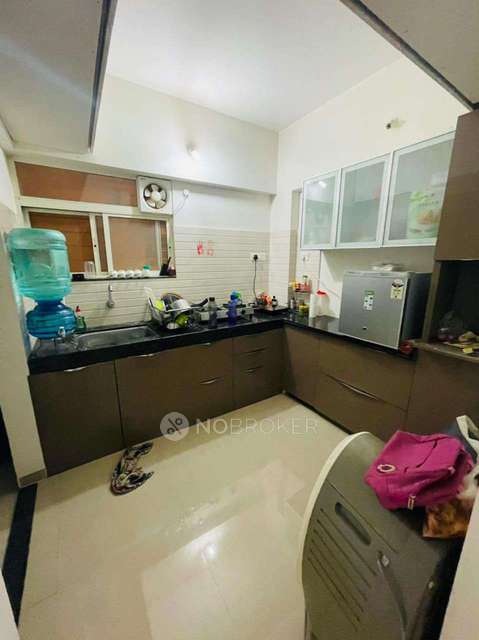 Single Room for Female In 2 BHK  In Yashwin Society By Vilas Javdekar In Sus