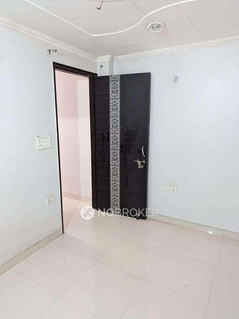 1 BHK Flat In Standalone Building  For Sale  In Uttam Nagar