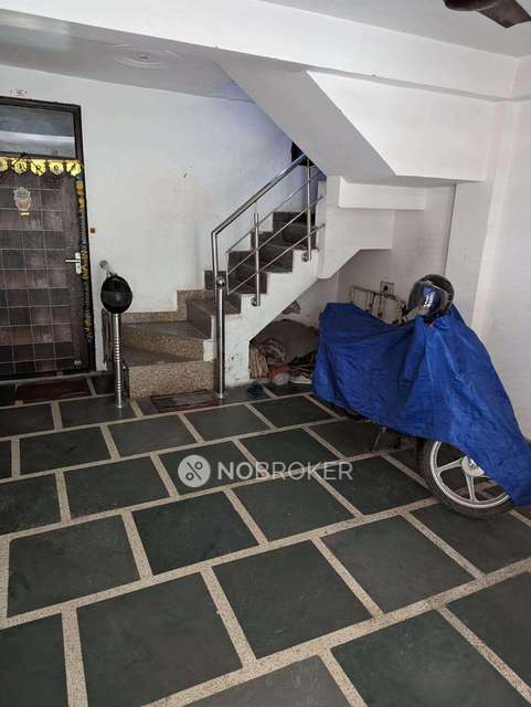 1 BHK Flat In Standalone Building  For Sale  In Uttam Nagar