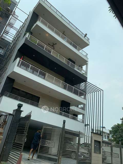 4 BHK House For Sale  In Sector 57