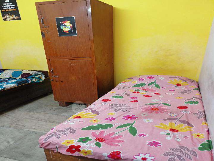 PG for Girls in Laxmi Nagar