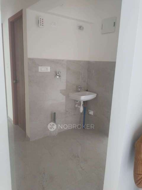 2 BHK Flat In Central Park Residences for Rent  In Moshi