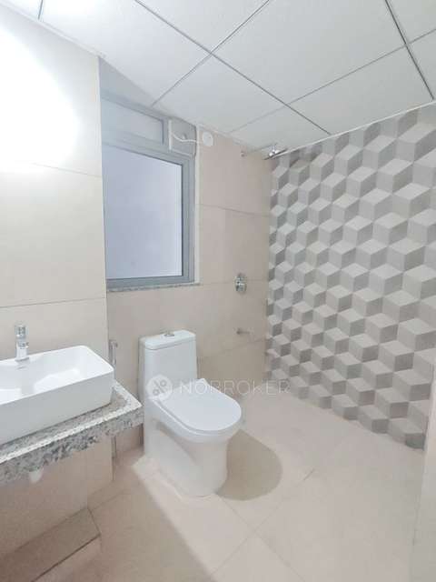 2 BHK Flat In Kalpataru Immensa, Thane  For Sale  In Thane West