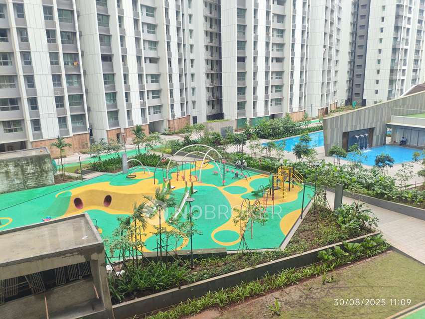 2 BHK Flat In Kalpataru Immensa, Thane  For Sale  In Thane West