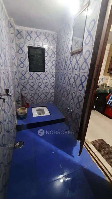 Shared Room for Female In 1 RK  In  Dhankawadi
