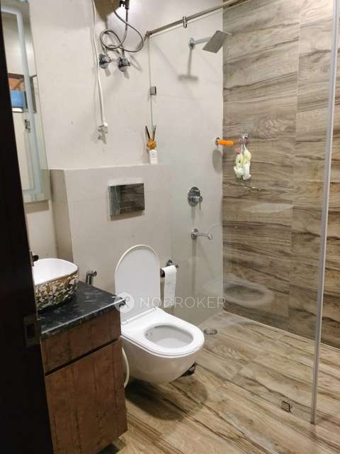 4 BHK Flat In Friends Avenue Shaktikhand-2 For Sale  In Indirapuram