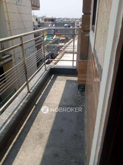 2 BHK Flat In Apartment For Sale  In Chhatarpur