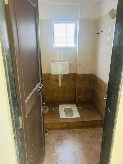 1 BHK Flat In Flat For Rent Availble Family Or Bachalore Can Allowed  for Rent  In Kondhwa Budruk