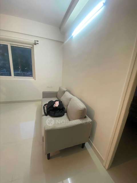 1 BHK Flat In Candeur Signature for Rent  In East Taluq