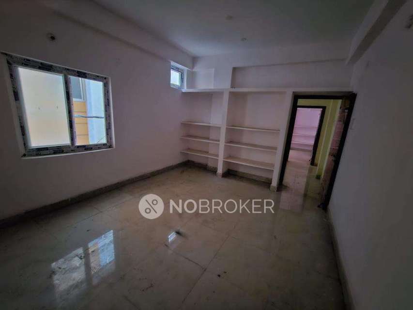 2 BHK Flat In Ideal Heights For Sale  In Masab Tank