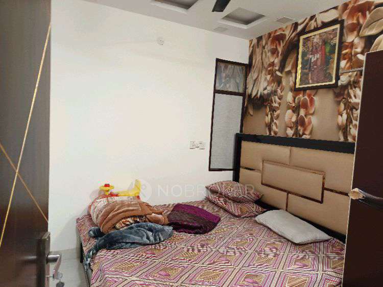 2 BHK Flat For Sale  In Uttam Nagar