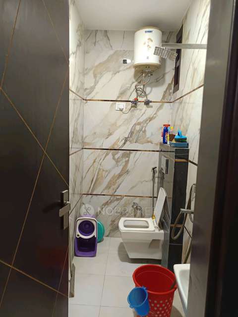 2 BHK Flat For Sale  In Uttam Nagar