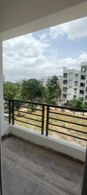 2 BHK Flat In Sai Preeth Tower For Sale  In Yapral