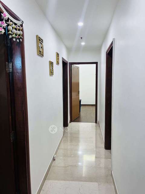 4 BHK Flat In Ss The Leaf , Sector 85 For Sale  In Sector 89