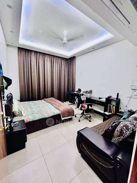 4 BHK Flat In Ss The Leaf , Sector 85 For Sale  In Sector 89