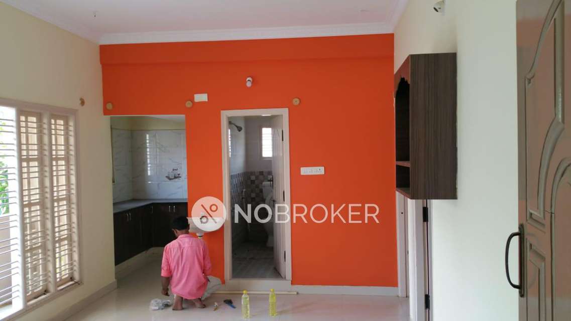 4+ BHK Flat For Sale  In Aavalahalli