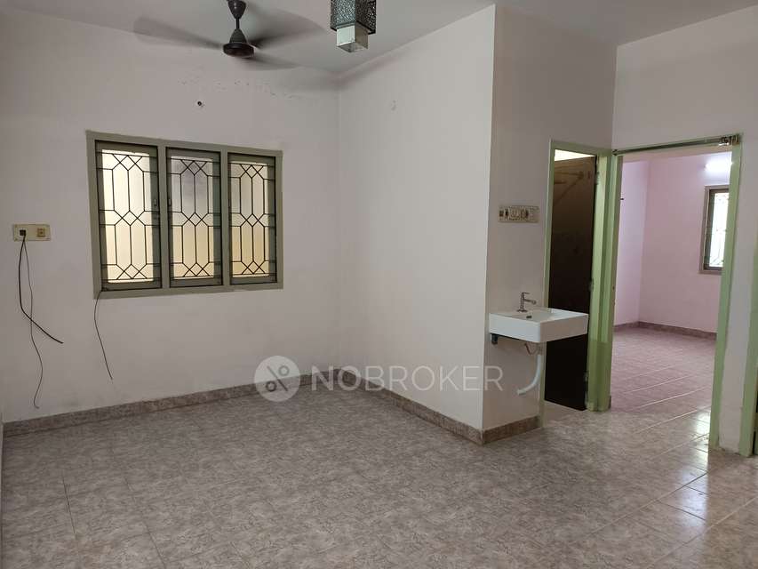 1 BHK Flat In Naaz Apartments For Sale  In Kolathur