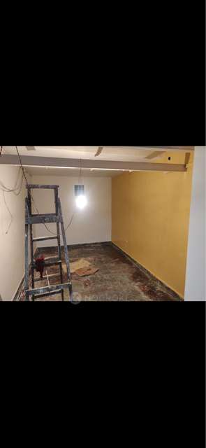 Shop in Worli, Mumbai for sale 