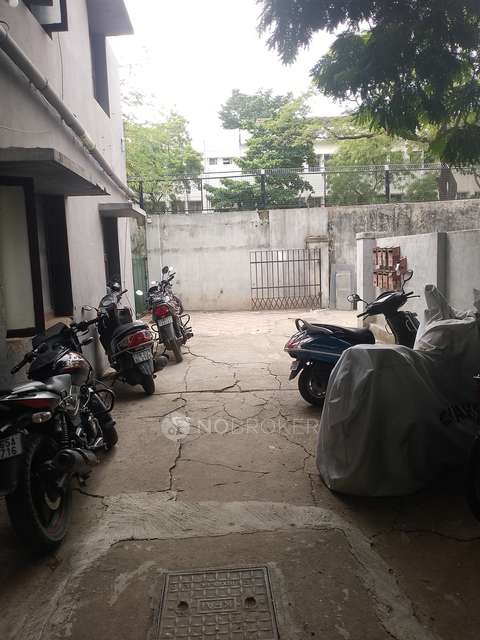 2 BHK Flat In Kavitha Flats For Sale  In Arumbakkam