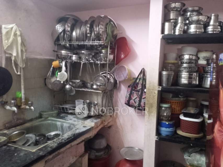 2 BHK Flat In Kavitha Flats For Sale  In Arumbakkam