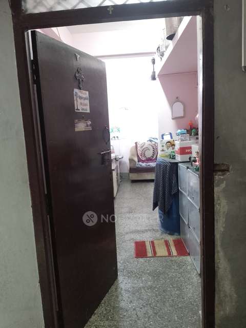 2 BHK Flat In Kavitha Flats For Sale  In Arumbakkam