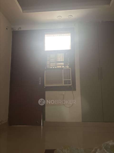 Single Room for Male In 2 BHK  In Apartment In Chhatarpur