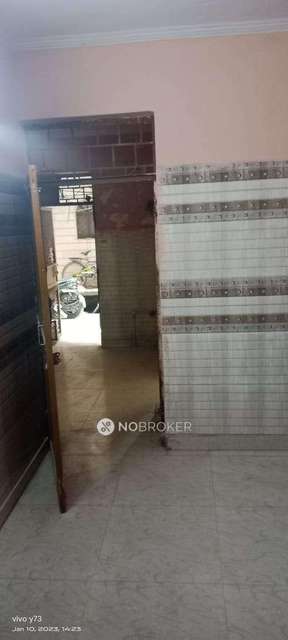 2 BHK Flat For Sale  In Mukherjee Nagar