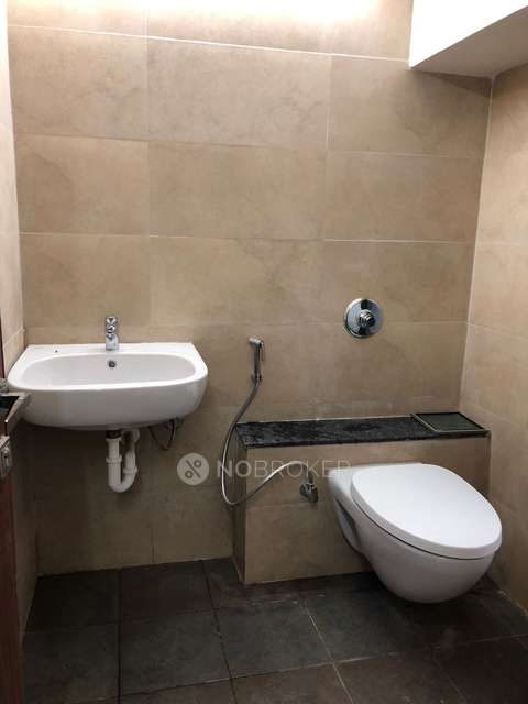 Office Space in Erandwane, Pune for sale 