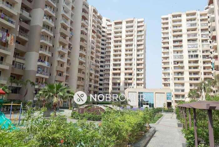 4 BHK Flat In Ace Platinum For Sale  In Zeta I