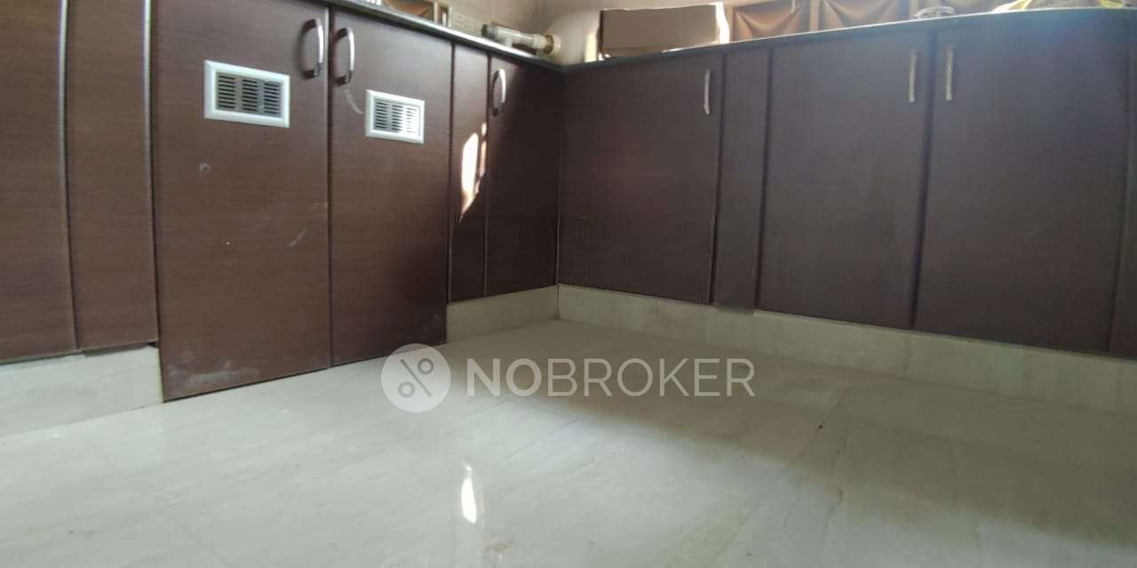 2 BHK Flat In Aashrith For Sale  In Triplicane