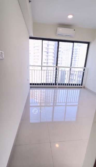 2 BHK Flat In Dynamix Divum For Sale  In Malad East