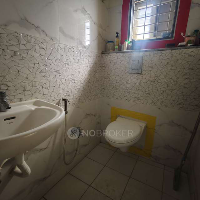 3 BHK Flat In Apartment  For Sale  In Kothapet