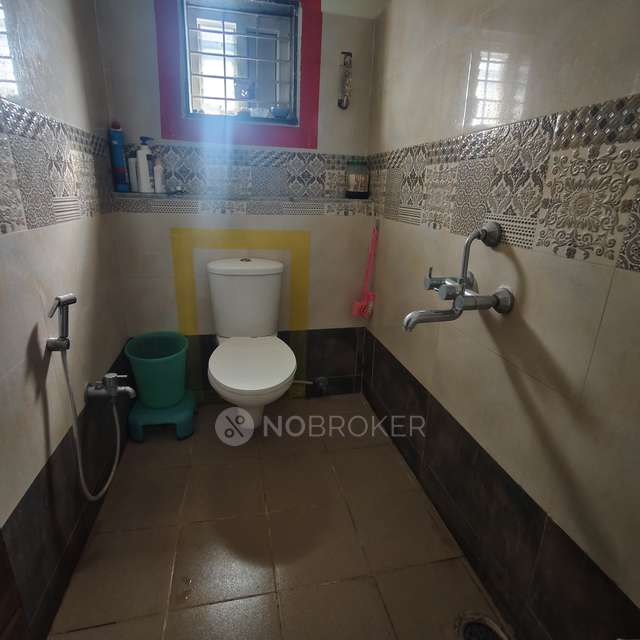 3 BHK Flat In Apartment  For Sale  In Kothapet