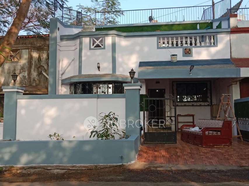 3 BHK Flat In Hilltop Chs Ltd For Sale  In Goregaon 