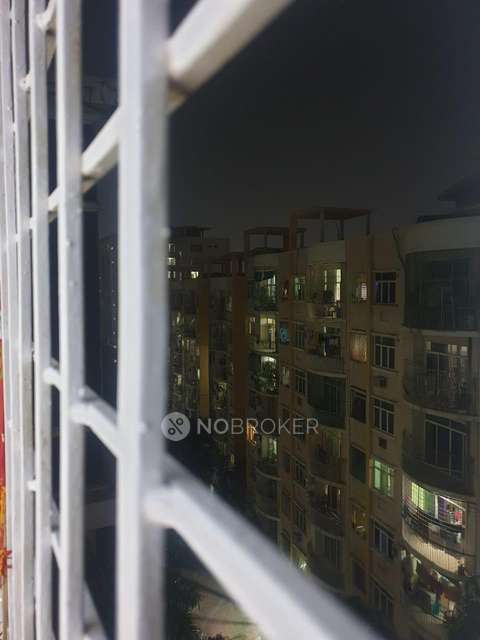 2 BHK Flat In Rain Tree Park , Kukatpally For Sale  In Kukatpally