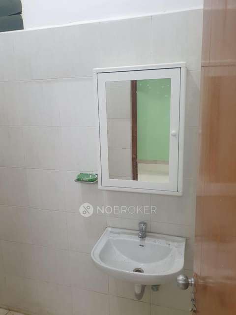 2 BHK Flat In Rain Tree Park , Kukatpally For Sale  In Kukatpally