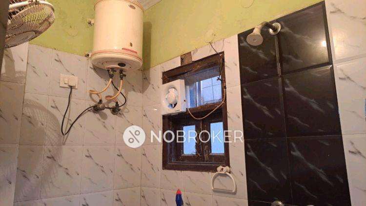 2 BHK Flat For Sale  In Karol Bagh