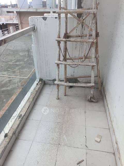 3 BHK Flat In Modren 2 Apartment  For Sale  In Sarfabad Village