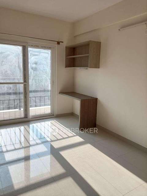 3 BHK Flat In Nr Windgates For Sale  In Chokkanahalli