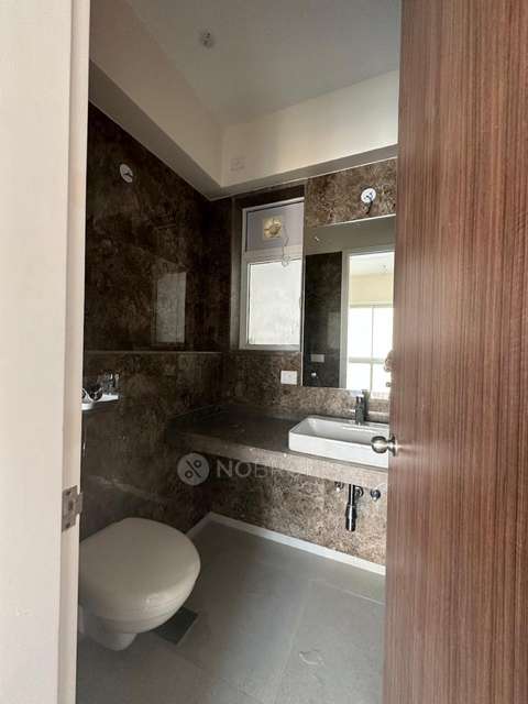 2 BHK Flat In L&t Crescent Bay For Sale  In Parel