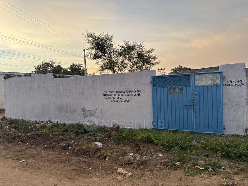 Godown/Warehouse in Lakeview Hills Ghouse Nagar, Hyderabad for Rent 