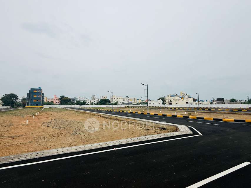 Plot For Sale  In Value Realty In Potheri Railway Station