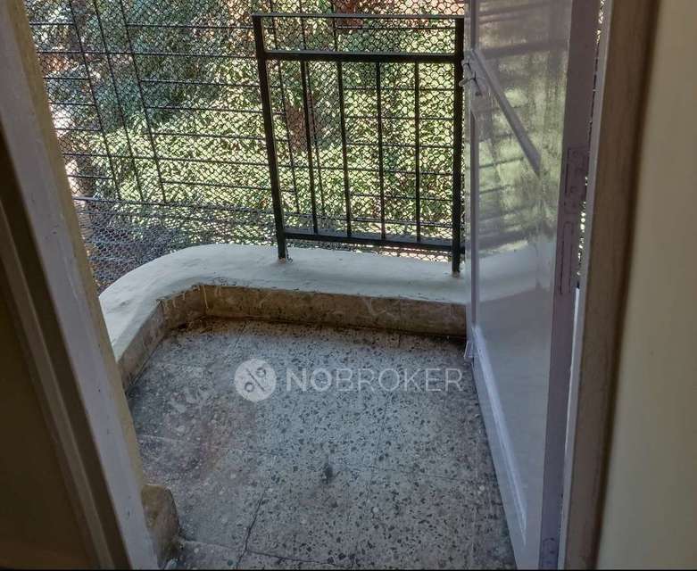 1 RK Flat For Sale In Thane West