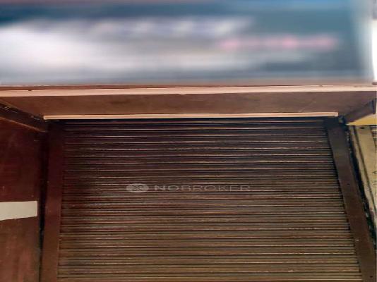 Shop in Santacruz West, Mumbai for sale 
