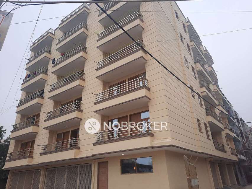 2 BHK Flat In S R Apartment For Sale  In Chattarpur Extension, Chhatarpur