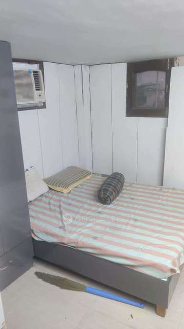 1 RK Flat In Standalone Building  for Rent  In Sector 47