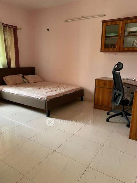 4 BHK Flat In S V Paradise For Sale  In Mahadevapura
